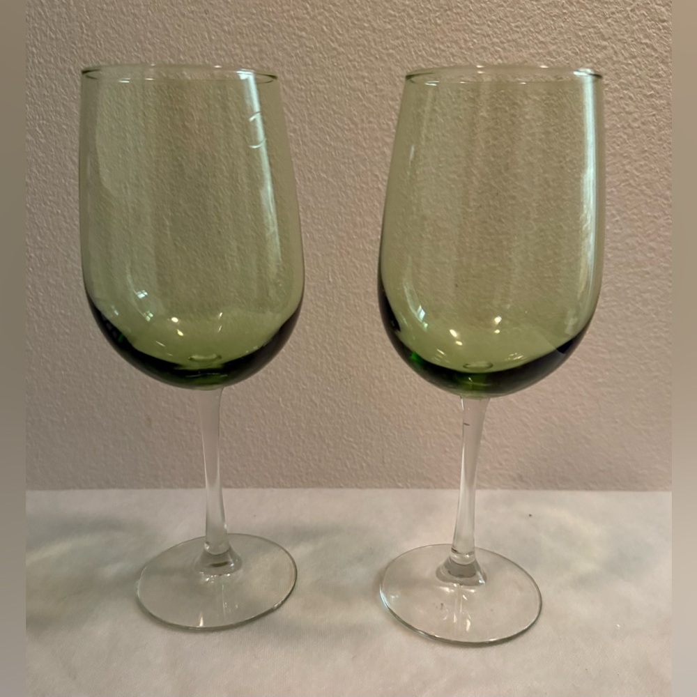 2 Pier 1 Pantiago, hand blown, Green glass wine goblets 16-18 oz